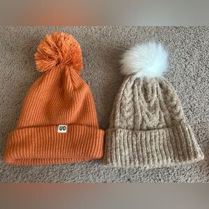UO Orange and Steve Madden Beige Pom-Pom Beanie
